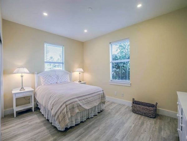 Captiva Vacation Villa with Beach Access and Pool