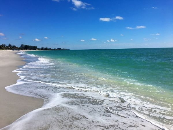 Captiva Vacation Villa with Beach Access and Pool
