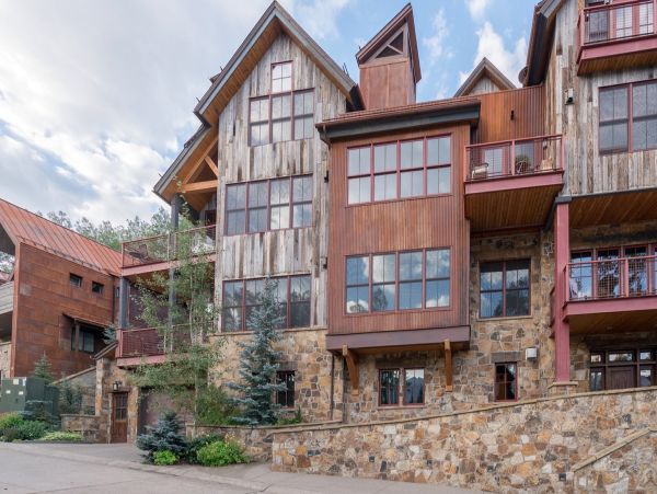 Aspen Condo 966849
