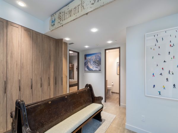 Aspen Home 966851
