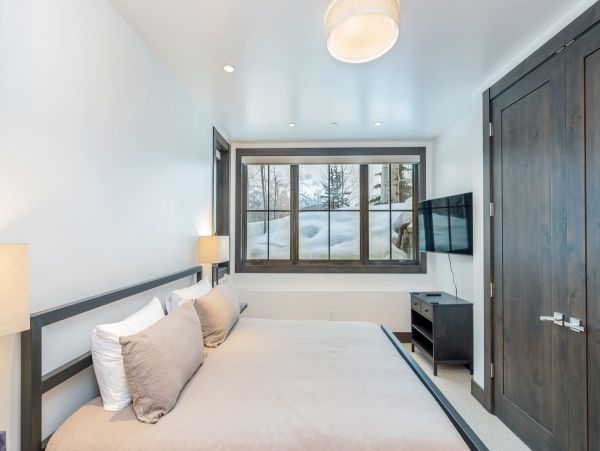 Aspen Home 966853