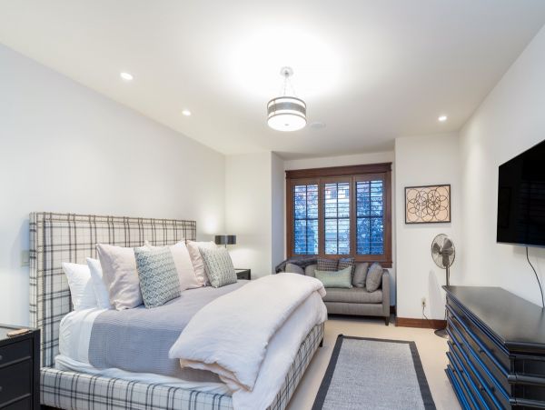 Aspen Home 966855