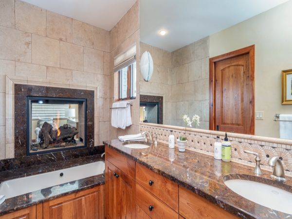 Aspen Home 966857