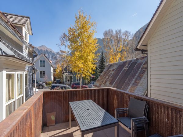 Aspen Home 966870