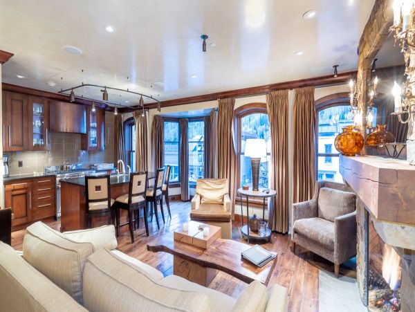 Aspen Condo 966871