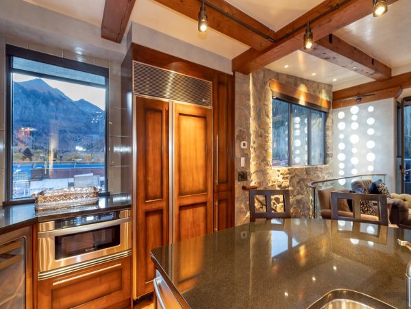 Aspen Condo 966871
