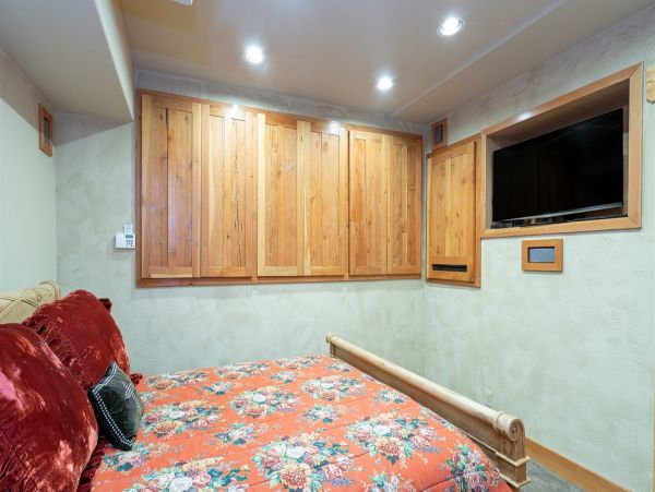 Aspen Home 966877
