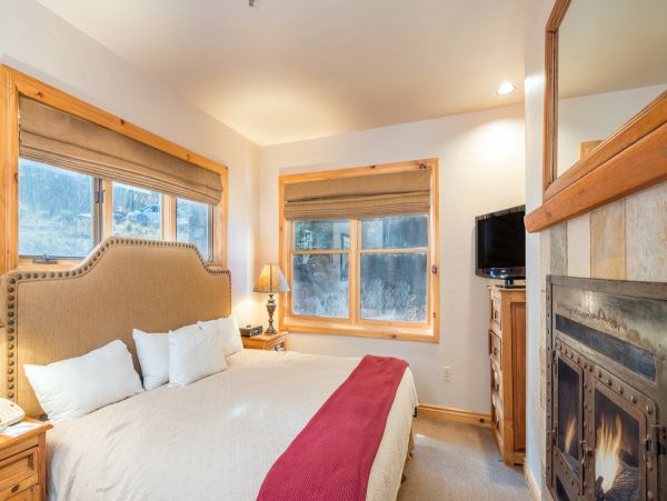 Aspen Condo 966889