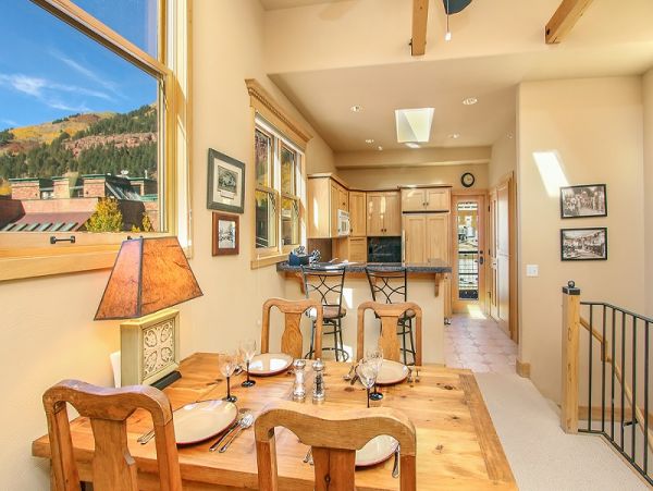 Aspen Condo 966890