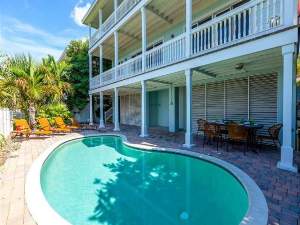 Key West Lovely Pool Vacation Home