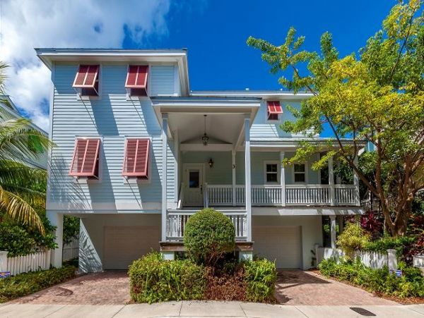Key West Lovely Pool Vacation Home