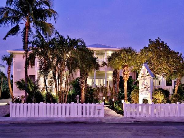 Key West Vacation Home Four Bedrooms Bay View Walk To Beach