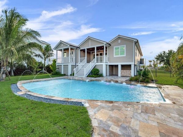 Gorgeous Modern Rental on Key Heaven!