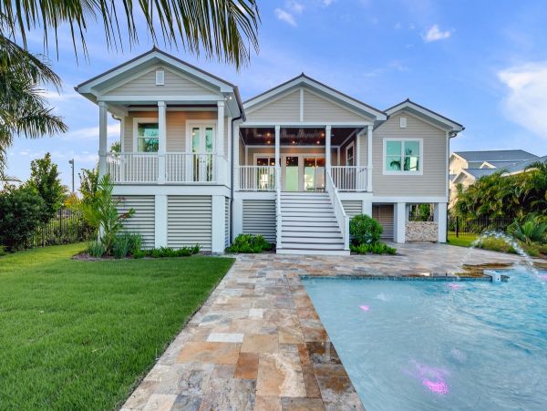 Gorgeous Modern Rental on Key Heaven!
