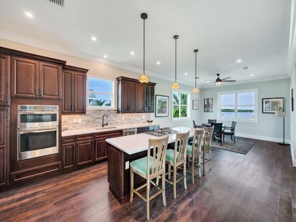 Gorgeous Modern Rental on Key Heaven!