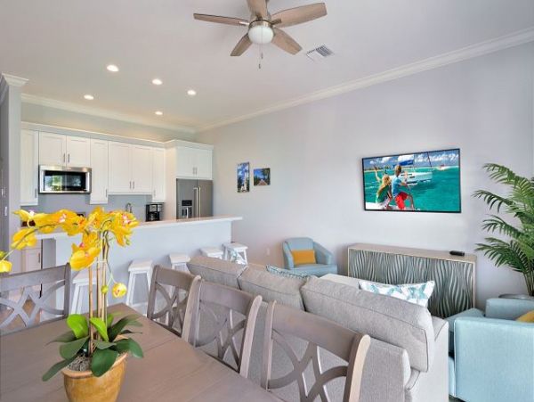 KEY WEST RESORT LUXURY 4 BEDROOM 3 BATH CONDO