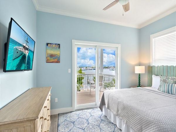 KEY WEST RESORT LUXURY 4 BEDROOM 3 BATH CONDO