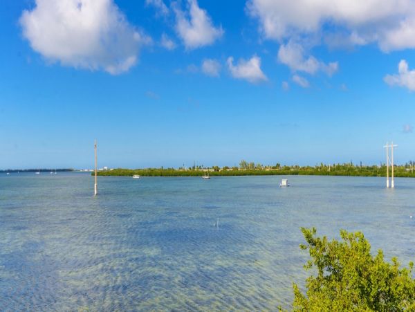 Key West Vacation Home With Private Pool Sleeps 10 Guests