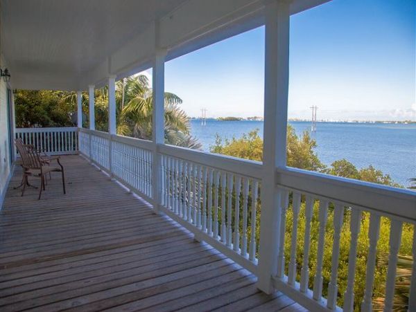 Key West Vacation Home With Private Pool Sleeps 10 Guests