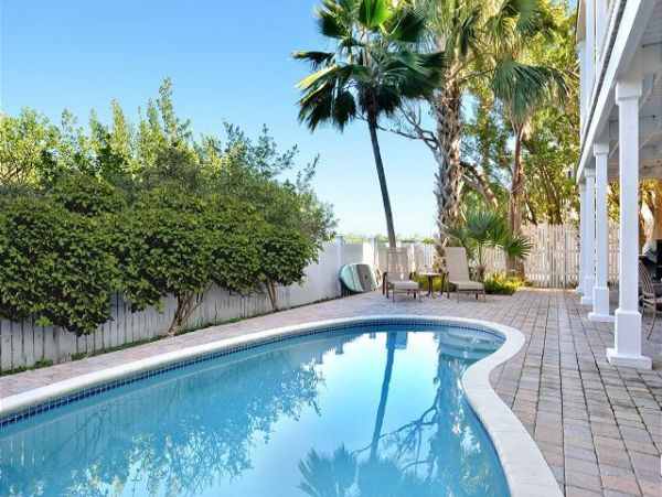 Key West Vacation Home With Private Pool Sleeps 10 Guests