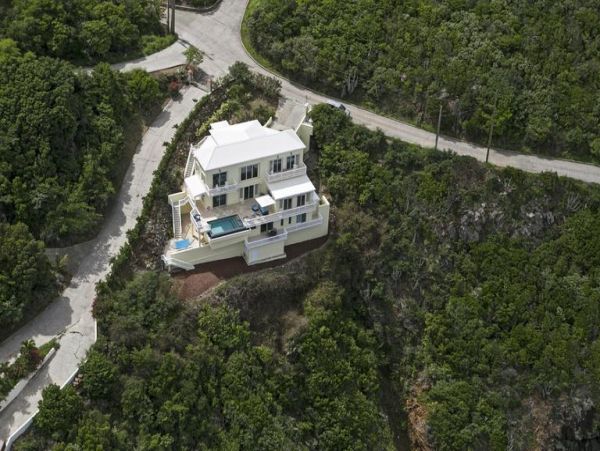 St. Thomas Home 966922