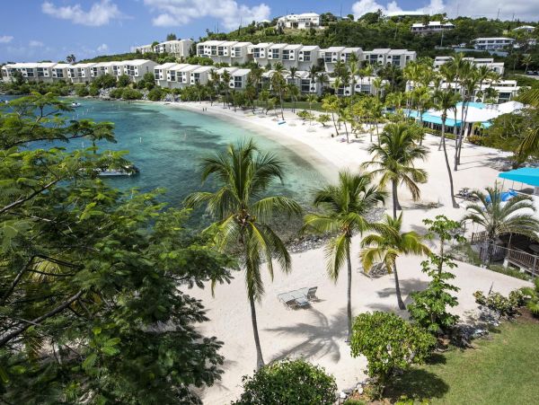 St. Thomas Vacation Condo Located On Beach 8 Guests