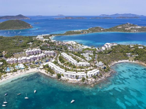 St. Thomas Vacation Condo Located On Beach 8 Guests