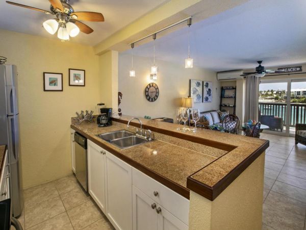 St. Thomas Condo 966925