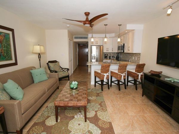 Oceanfront St. Thomas Vacation Condo One Bedroom