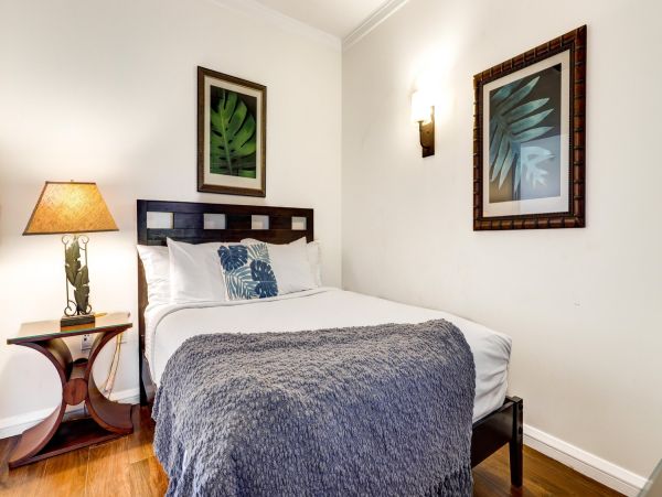 Elegant Retrat with Mountain Views & Designer Touches in Maui