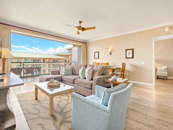 Luxury Oceanview Penthouse in Kaanapali