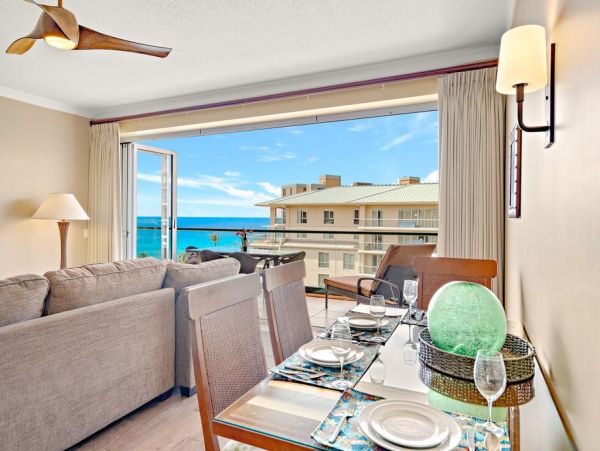 Luxury Oceanview Penthouse in Kaanapali
