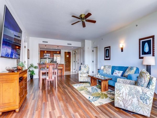 Two Bedroom Luxury Amenities Beach Condo Maui