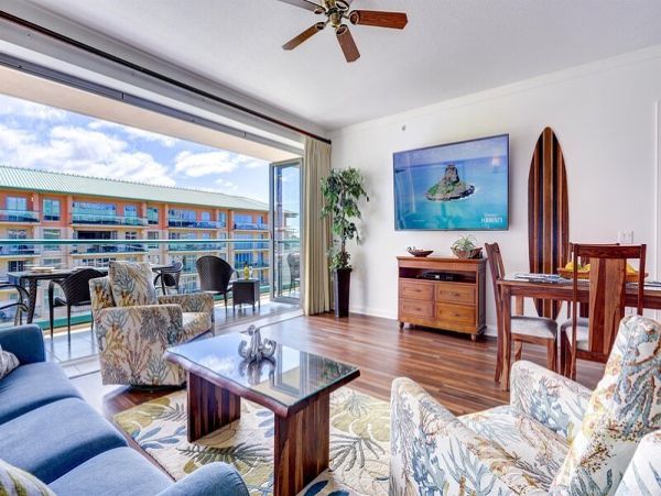 Two Bedroom Luxury Amenities Beach Condo Maui