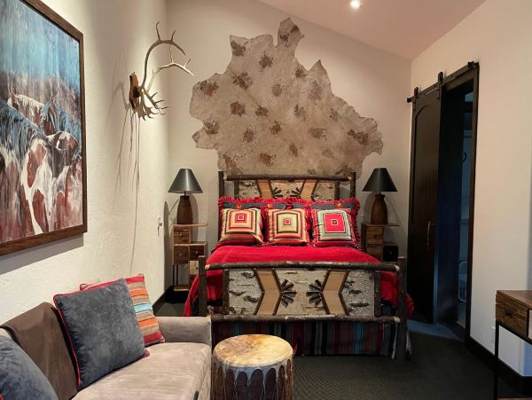 Telluride Luxury Rental Mountain Views & Hot Tub - Mountain Home with Ski Access