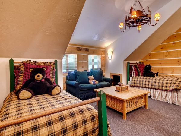 Telluride Luxury Rental Mountain Views & Hot Tub - Mountain Home with Ski Access