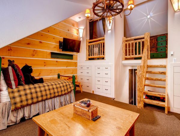 Telluride Luxury Rental Mountain Views & Hot Tub - Mountain Home with Ski Access