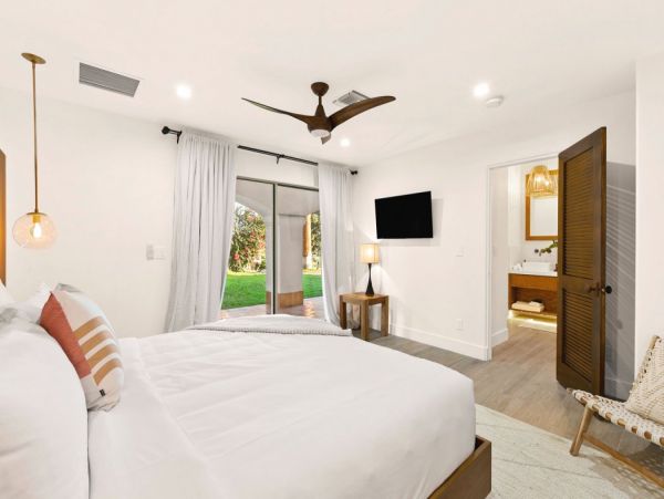 Gorgeous Vacation Rental Home with Private Pool & Hot Tub