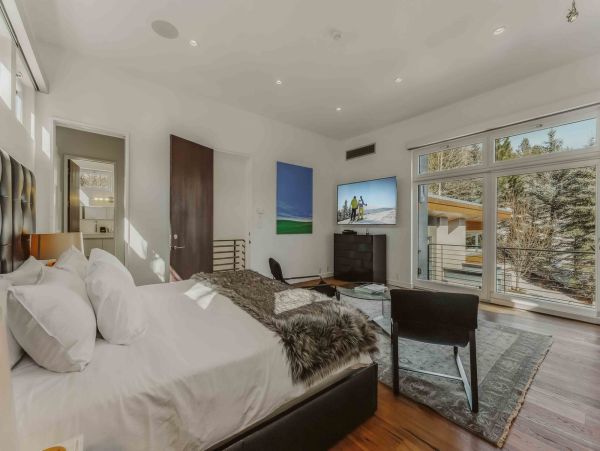Gorgeous Vacation Rental Home with Private Pool & Hot Tub