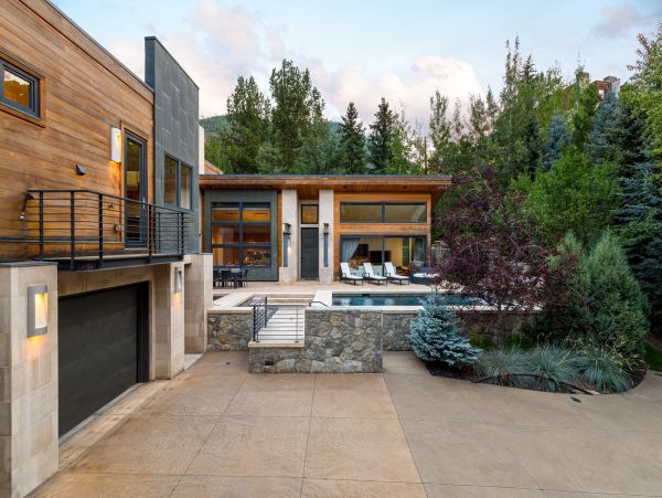Gorgeous Vacation Rental Home with Private Pool & Hot Tub