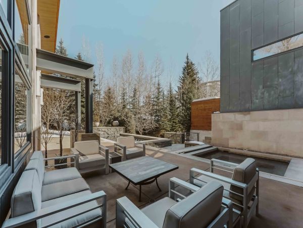 Gorgeous Vacation Rental Home with Private Pool & Hot Tub