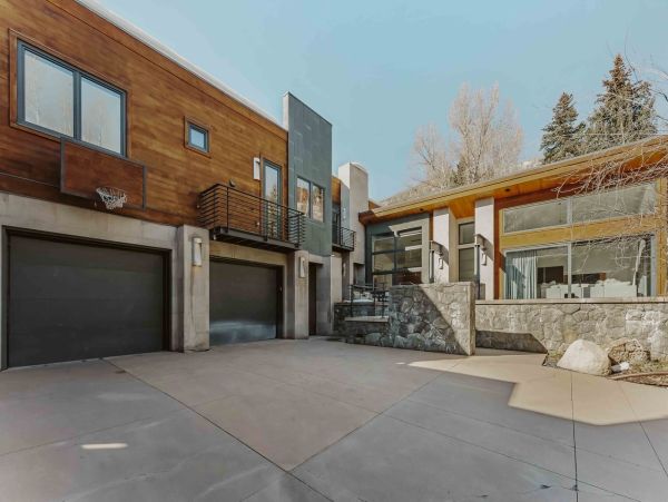 Gorgeous Vacation Rental Home with Private Pool & Hot Tub