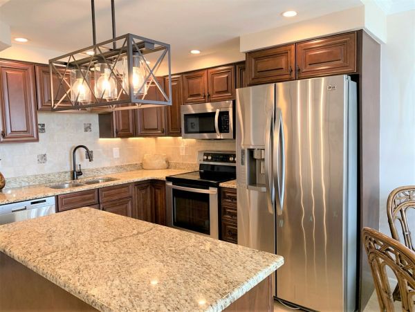 Beautiful Unit in Siesta Key with Water Views