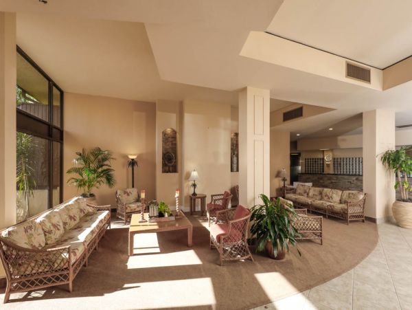 Beautiful Unit in Siesta Key with Water Views