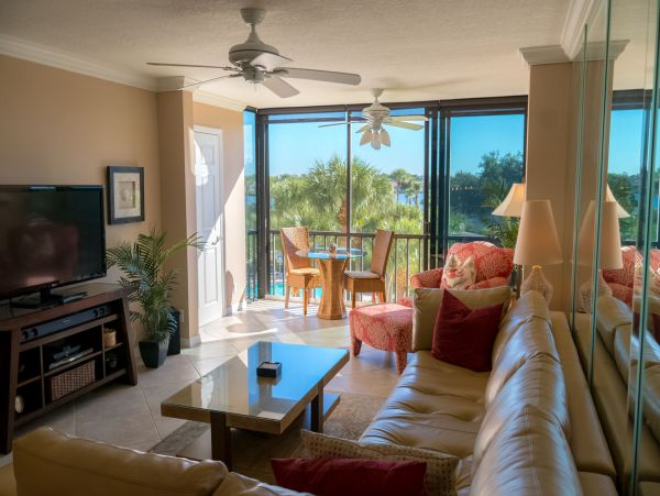 Cozy Vacation Rental with 2 Bedrooms & Great Views