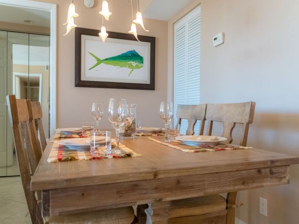 Cozy Vacation Rental with 2 Bedrooms & Great Views