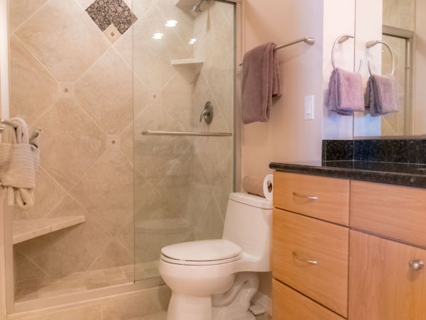 Cozy Vacation Rental with 2 Bedrooms & Great Views