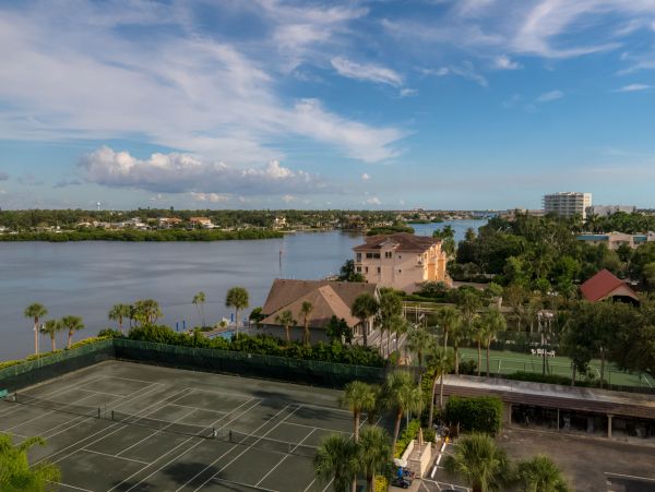 Siesta Key Condo 966976