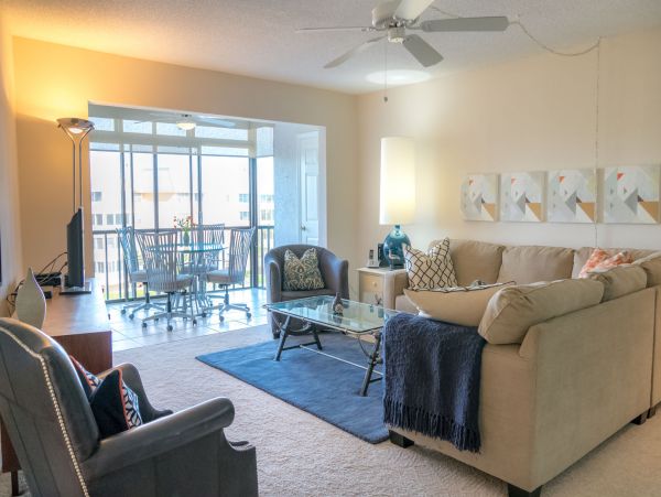 Siesta Key Vacation Condo Two Bedroom Walk to Beach