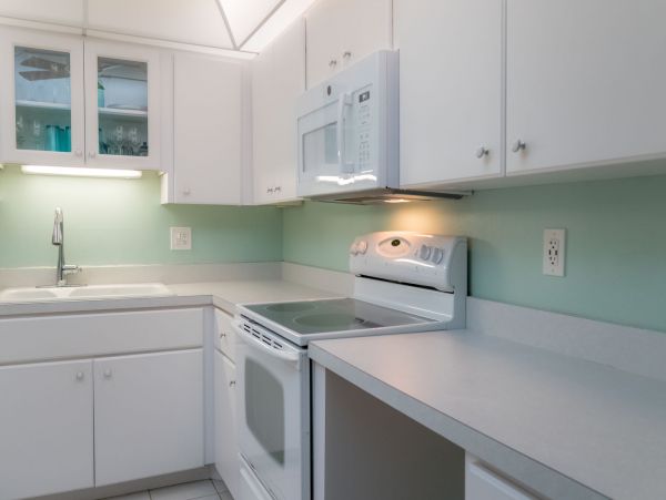 Siesta Key Vacation Condo Two Bedroom Walk to Beach